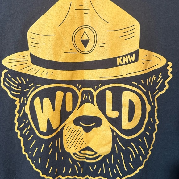 KEEP NATURE WILD Wildbear TEE Unisex Size Small - Picture 2 of 5